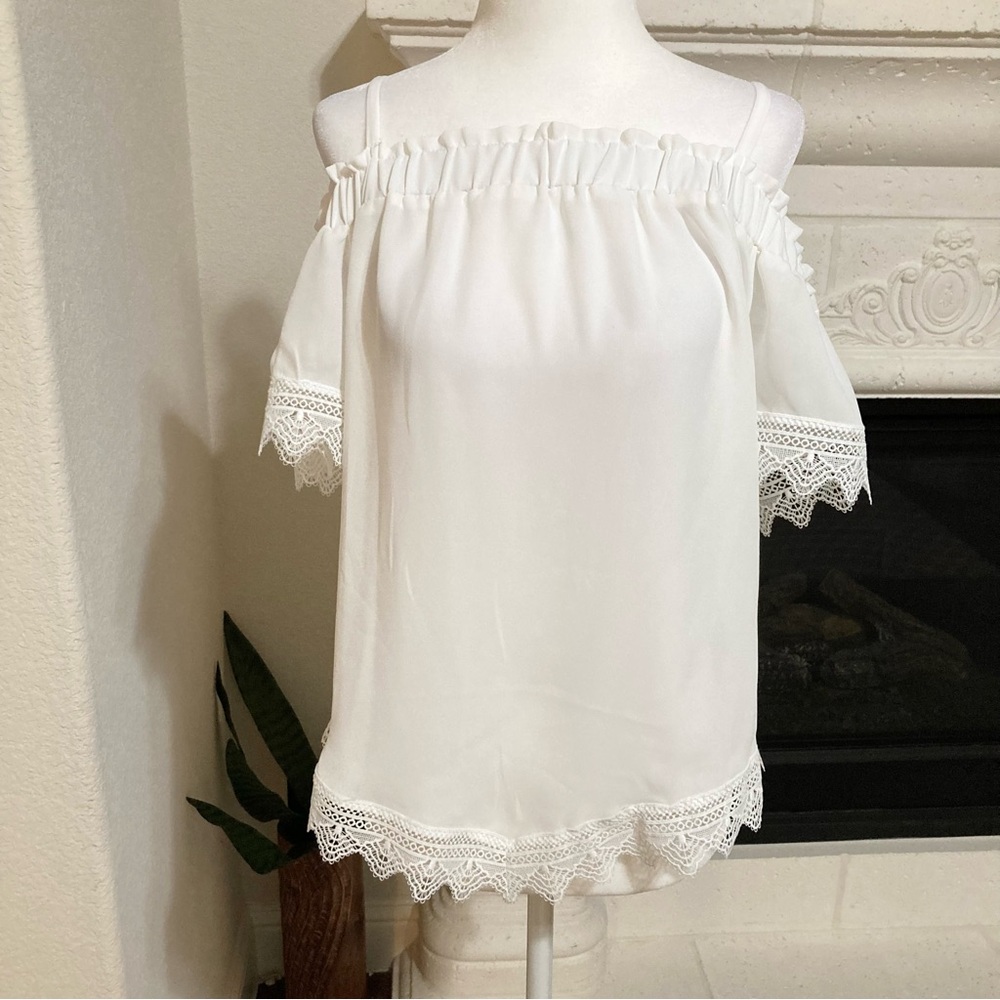 BCX White Off-Shoulder Lace Top Size Small S